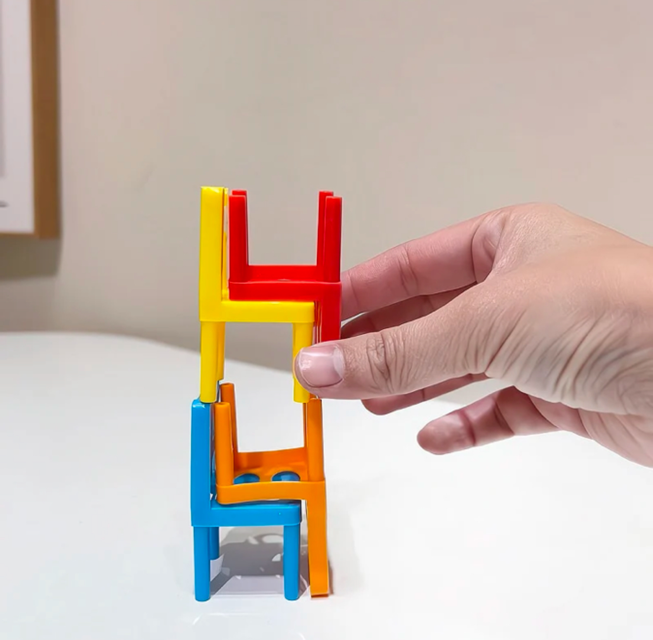 Miniatura 2 de JUEGO DE MESA SILLAS DE EQUILIBRIO 42 PZ